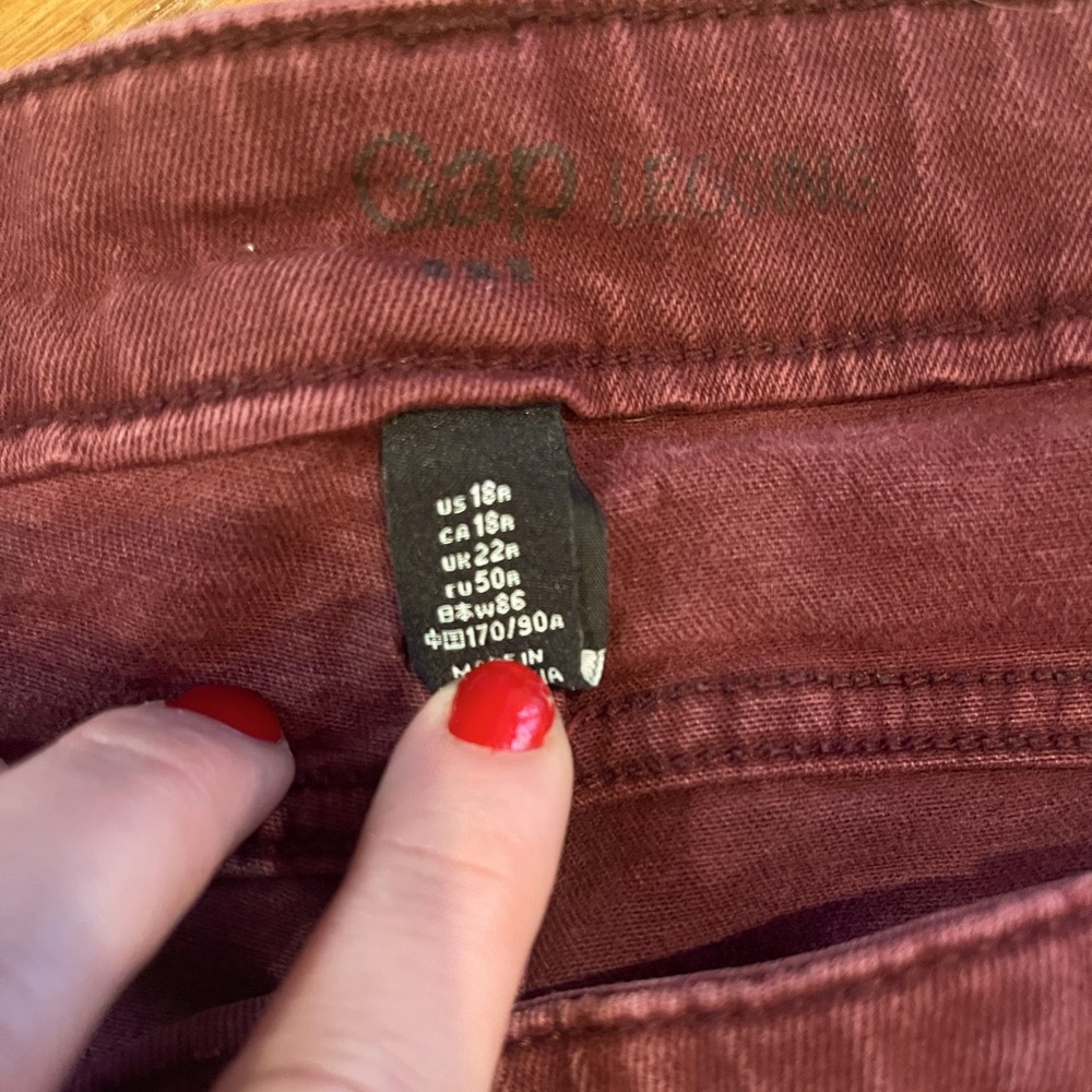 GAP 18 Maroon Pants - Picture 3 of 3
